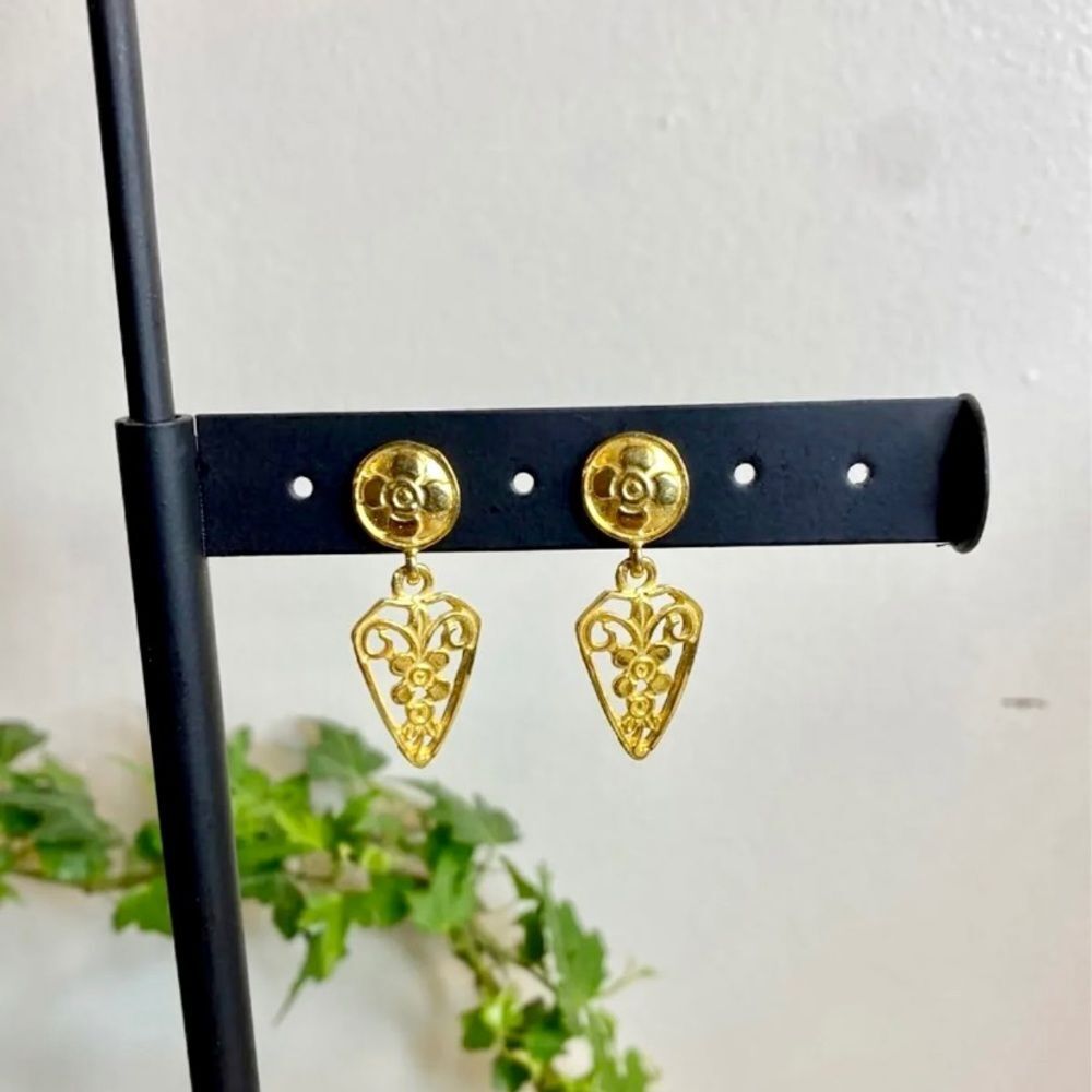 Retro‎ Gold Floral Dangly Earrings